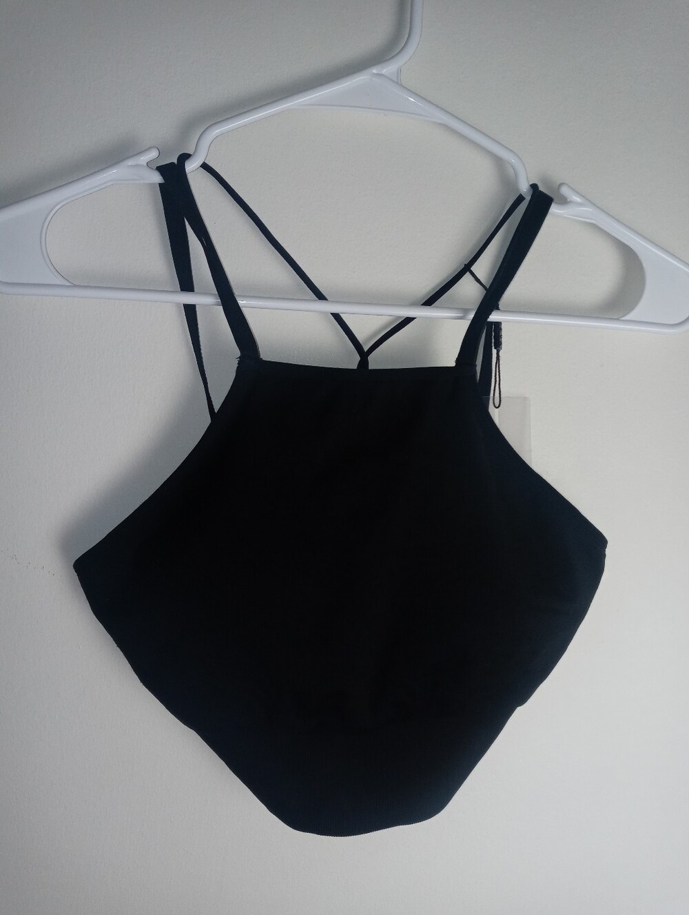 NVGTN Sports Bra Size S